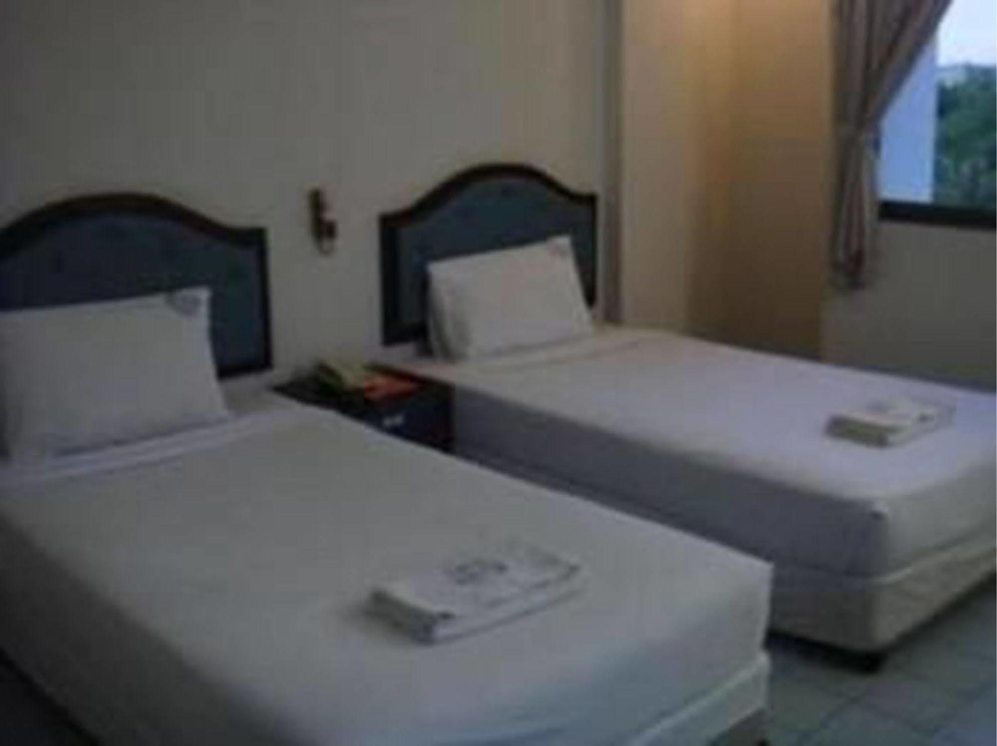 Grand Mansion Hotel Krabi town Esterno foto