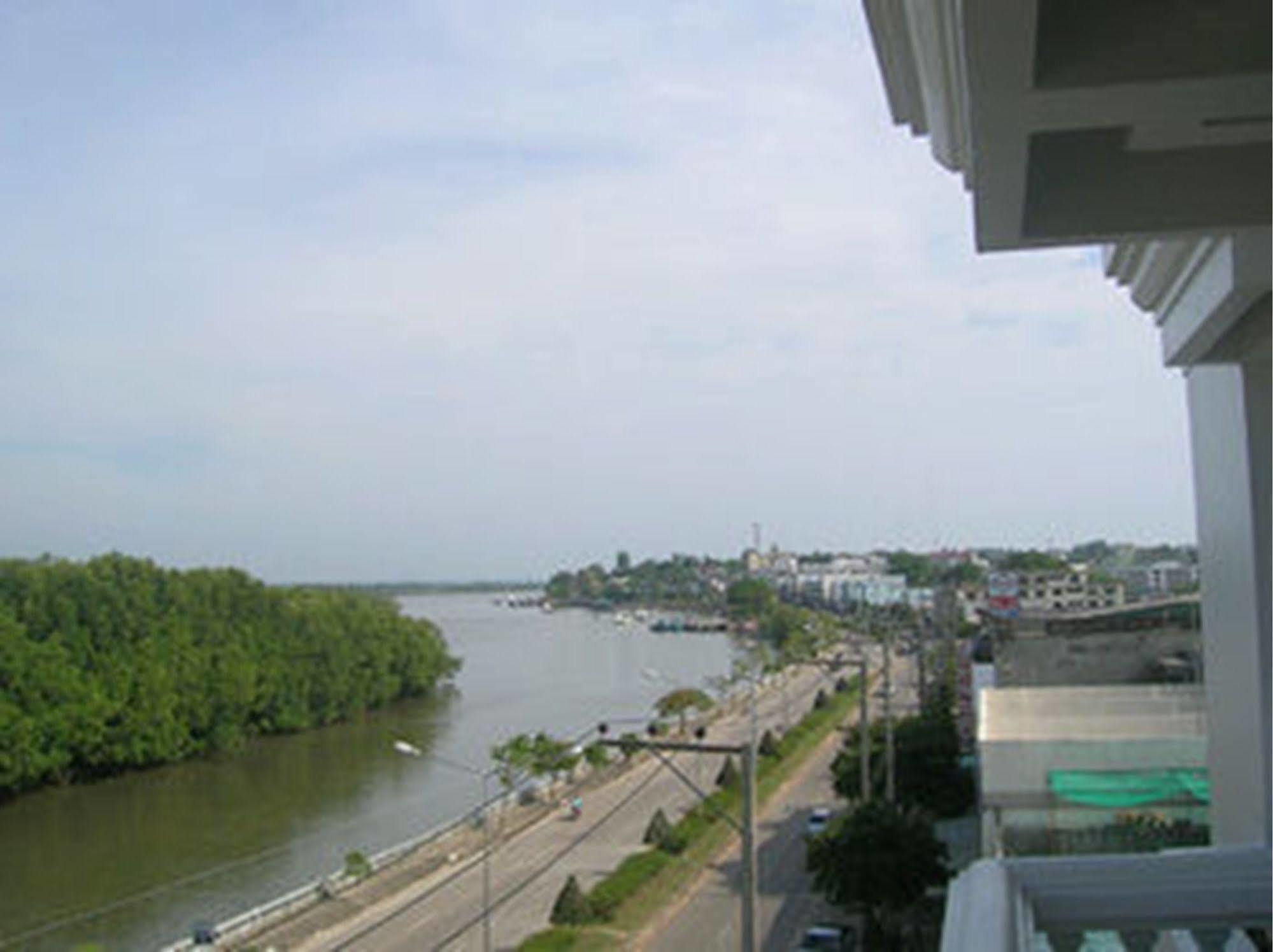 Grand Mansion Hotel Krabi town Esterno foto